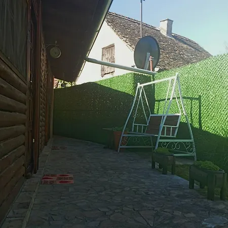 Lodge Tera Nova *