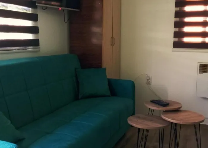 Gerendaház Tera Nova Rednek