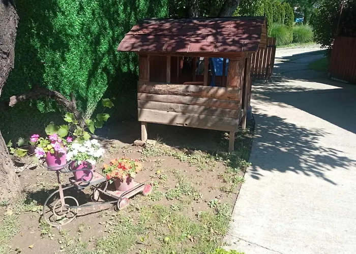 Gerendaház Tera Nova Rednek